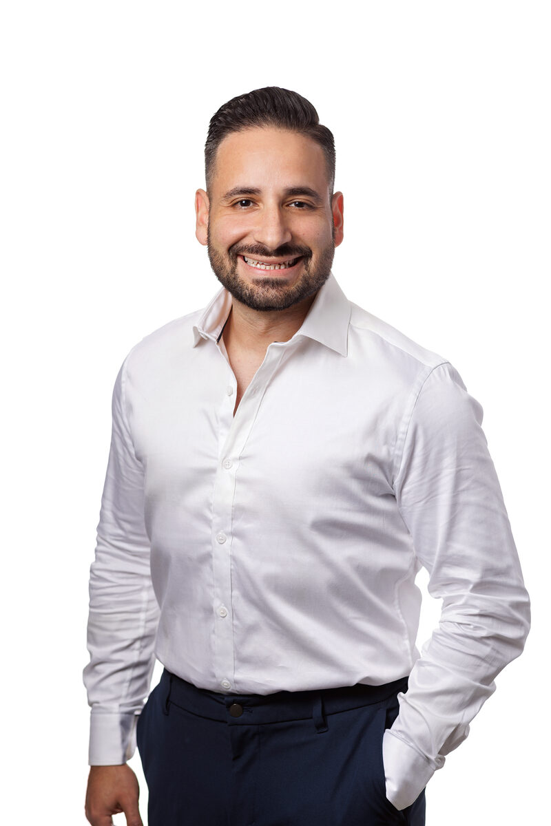 Gorken Mimioglu